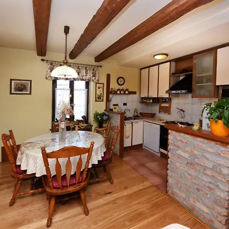 Sabrina Apartmán *
